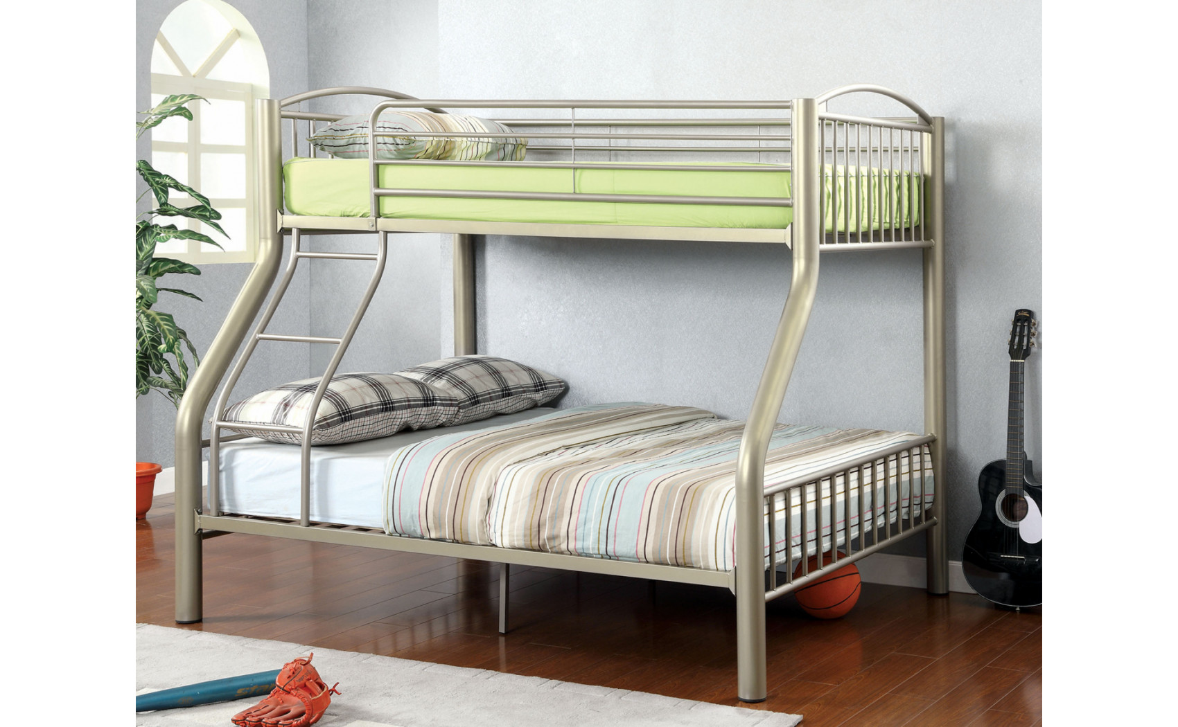 Pimmel Metal Bunk Bed in Twin over Full