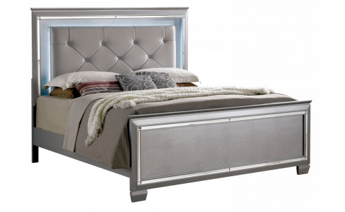 Balitoria Leatherette Bed in Silver Balitoria Leatherette Bed in Silver