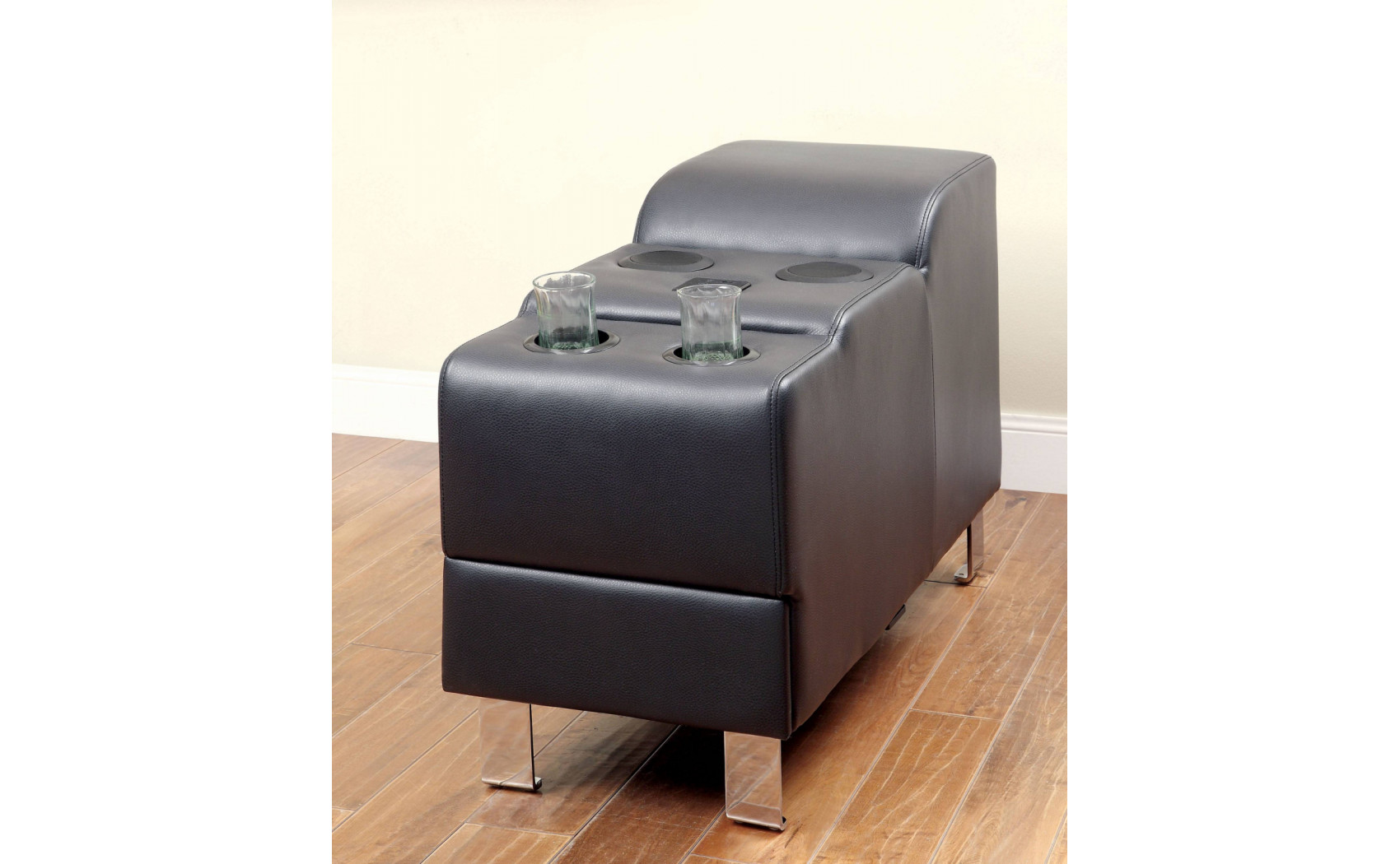 Aster Sectional Black Furniture of America