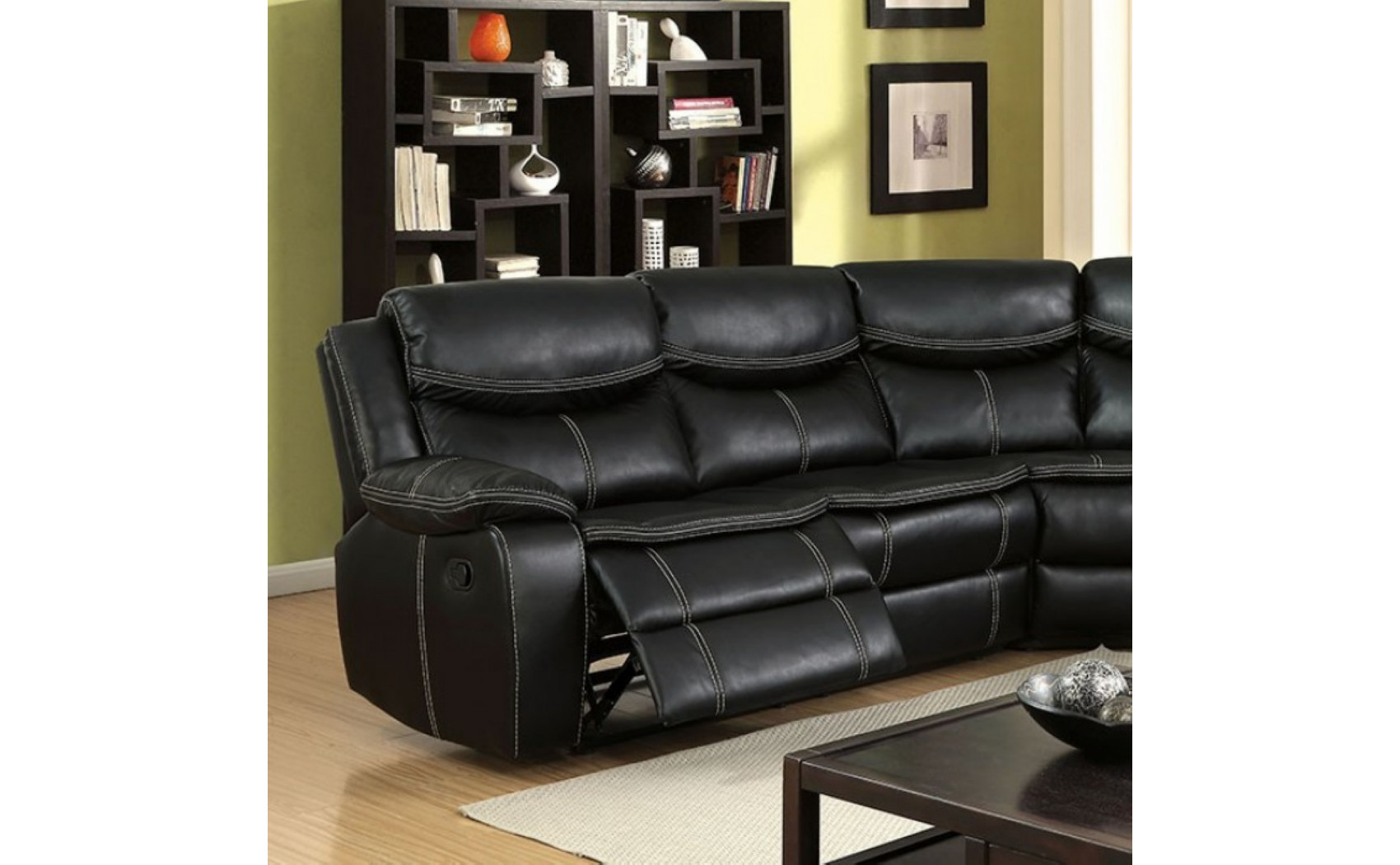 Giani Reclining Sectional w Console Black Furniture of America
