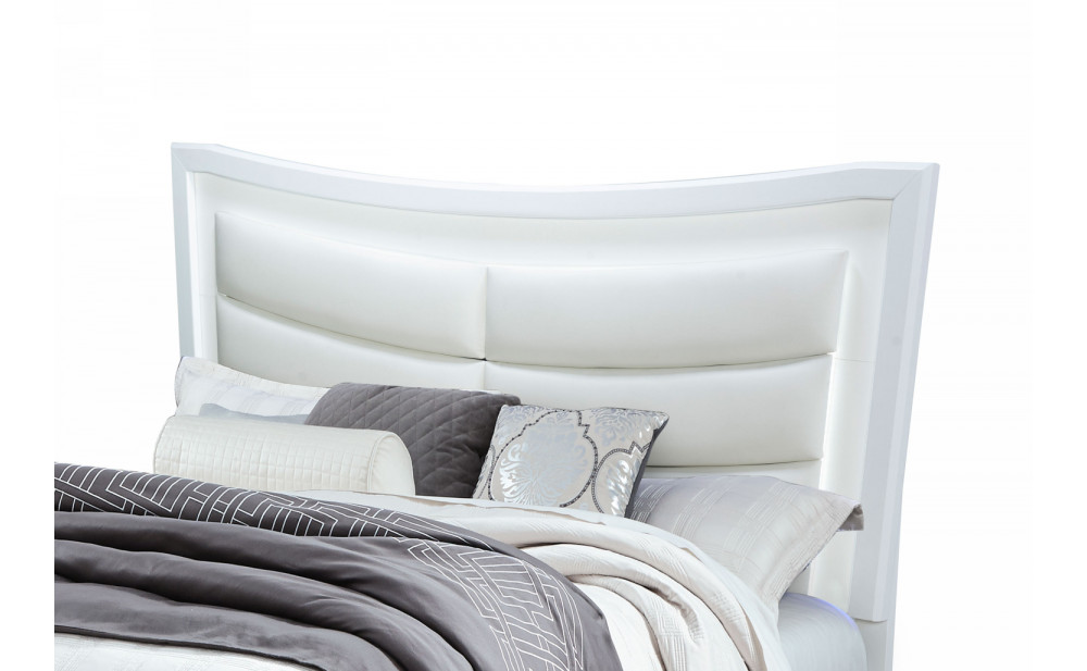 Collete Nightstand White Global Furniture