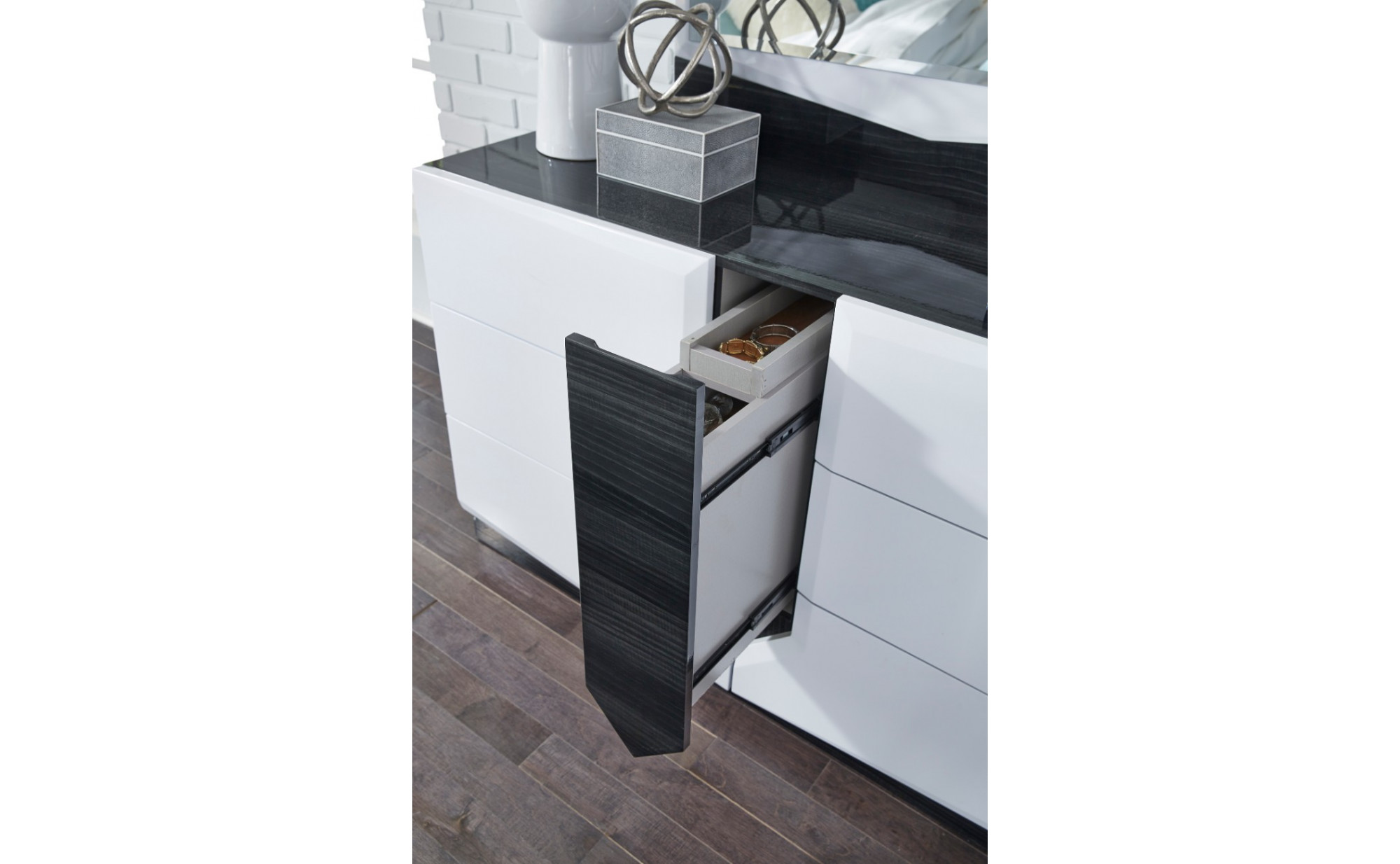 Hudson Bedroom Set White / Grey Global Furniture USA