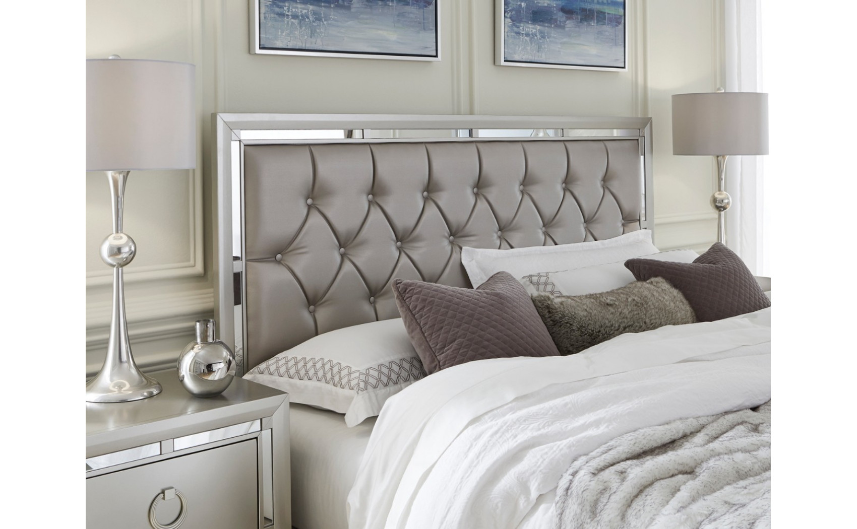 Riley Chest Silver Global Furniture