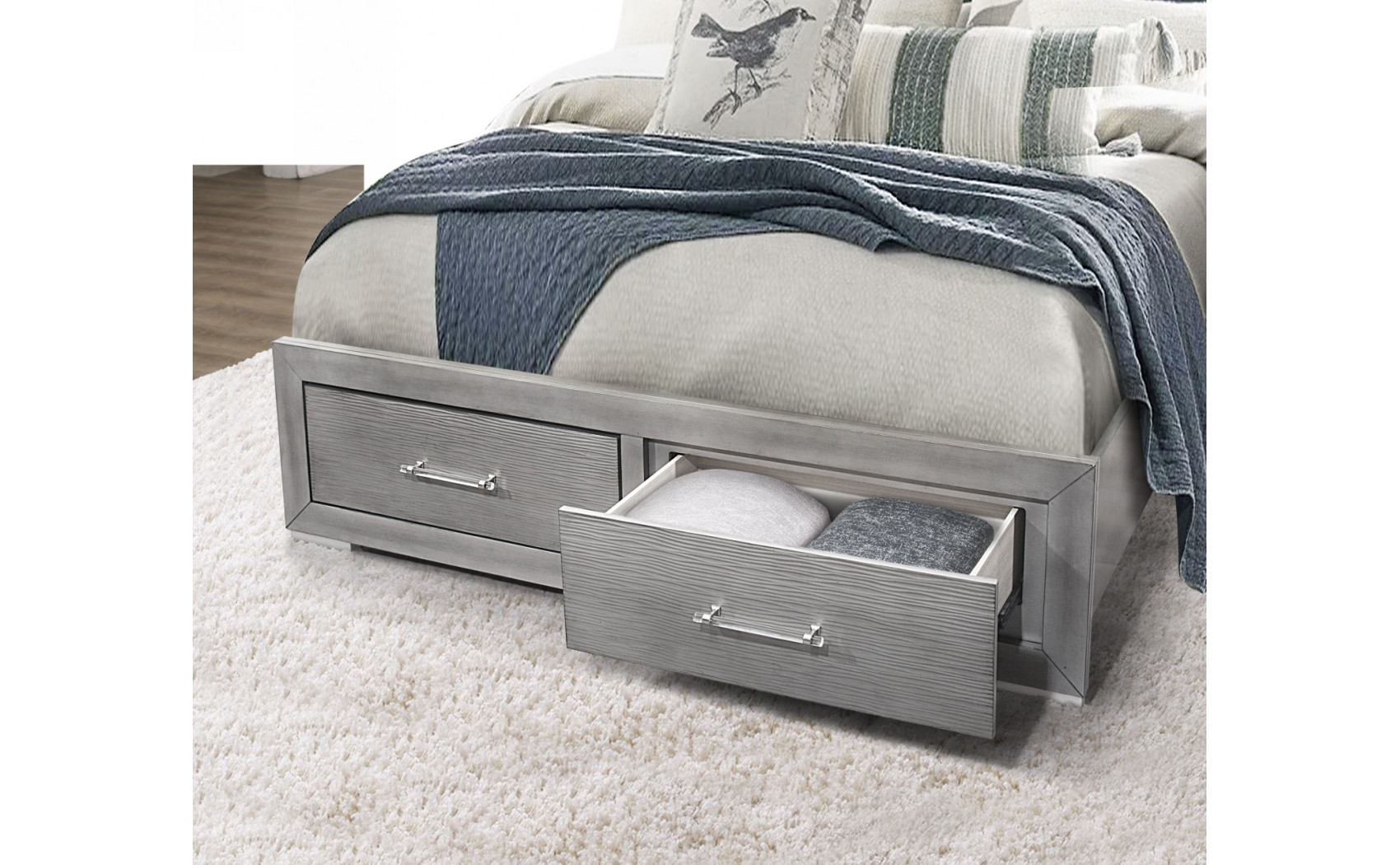 Tiffany Dresser Silver Global Furniture
