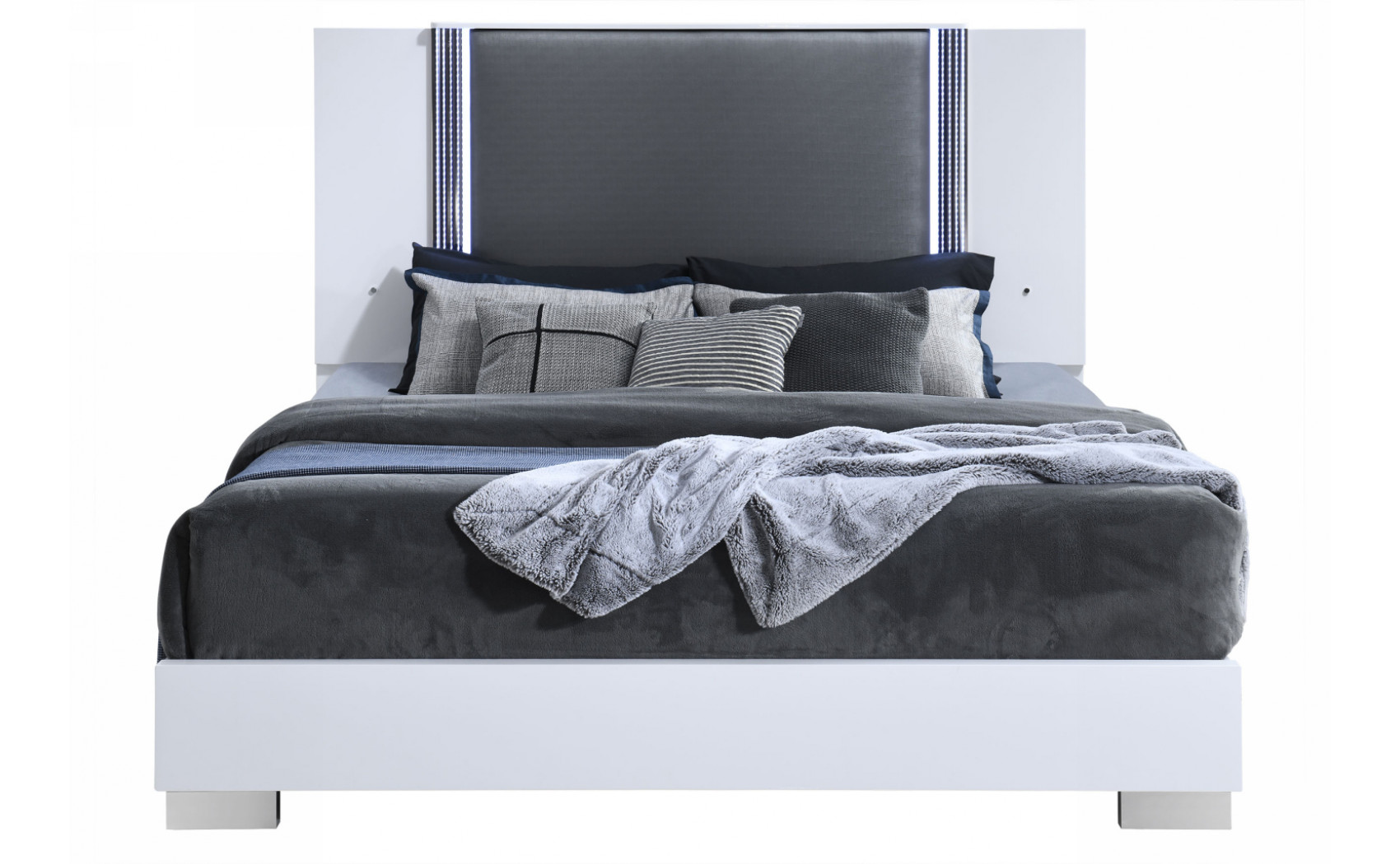 Ylime Vanity White Global Furniture