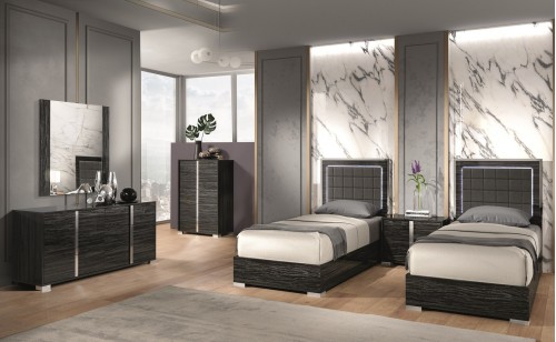 Alice Bedroom Set Grey Glossy / Leatherette J&M Furniture Alice Bedroom Set Grey Glossy / Leatherette J&M Furniture