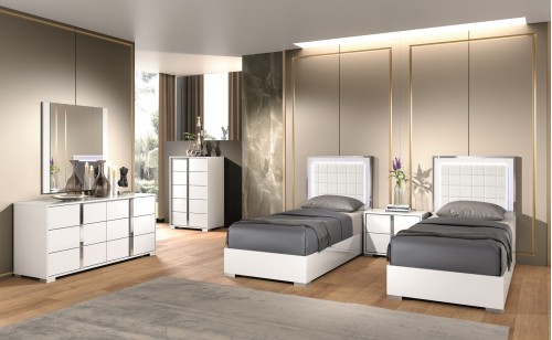 Alice Bedroom Set White Glossy / Leatherette J&M Furniture Alice Bedroom Set White Glossy / Leatherette J&M Furniture