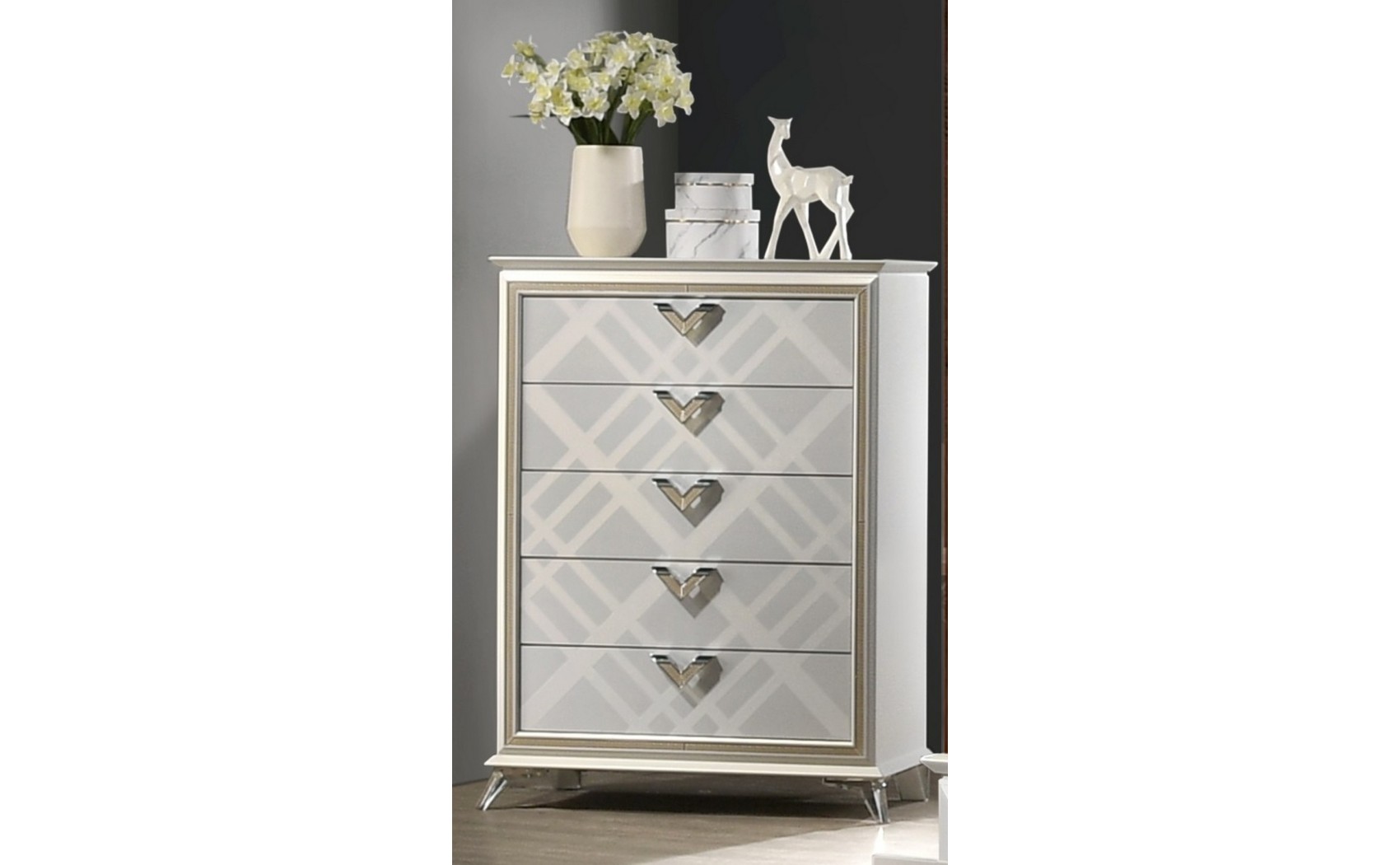 Brickfield Bed Silver Glossy / Leatherette J&M Furniture