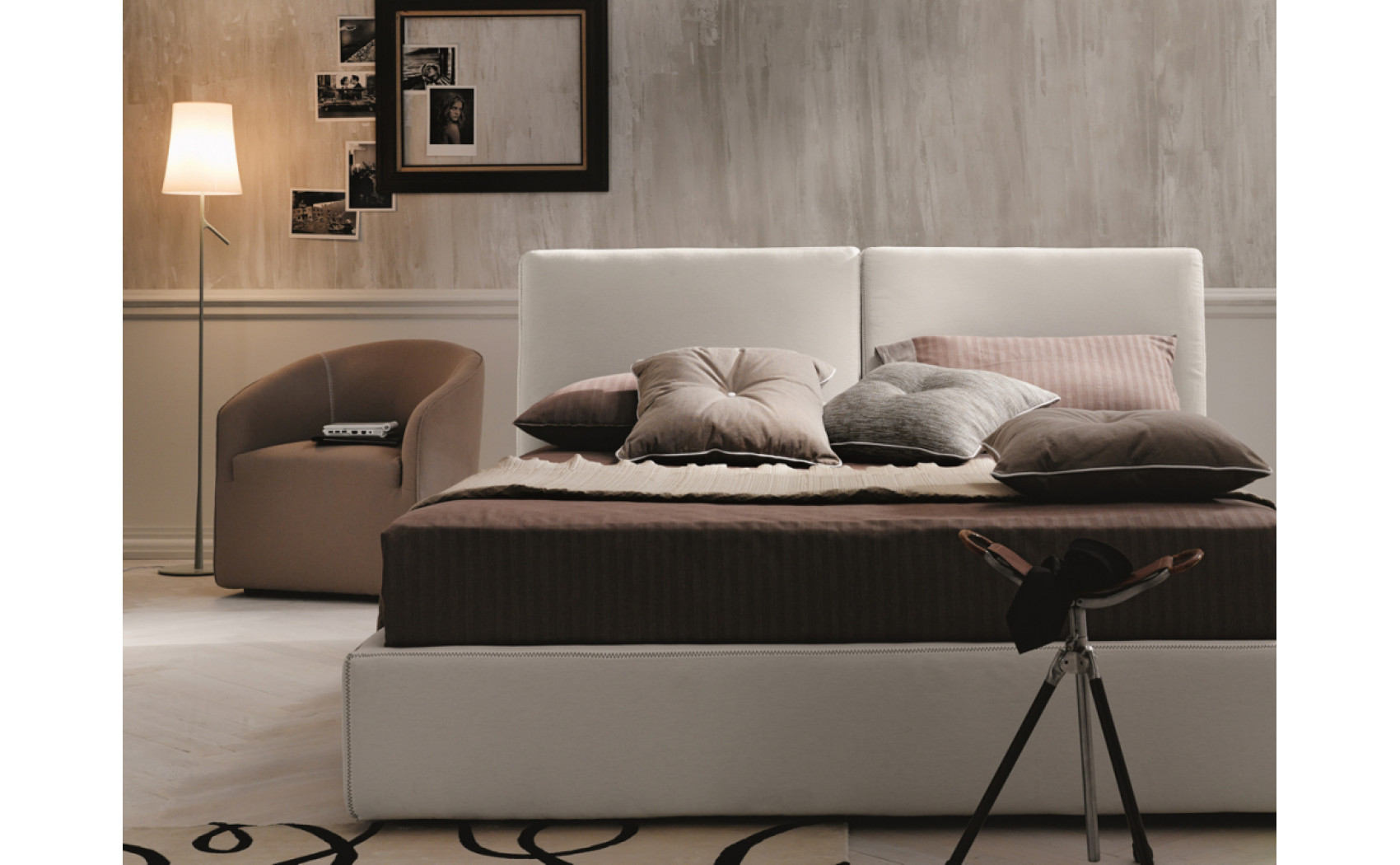 Clay Storage Bed White J&M Furniture