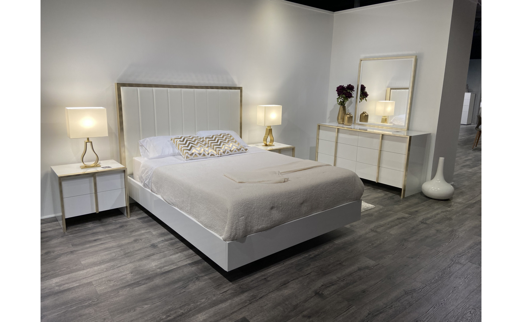 Fiocco Nightstand White Gold J&M Furniture