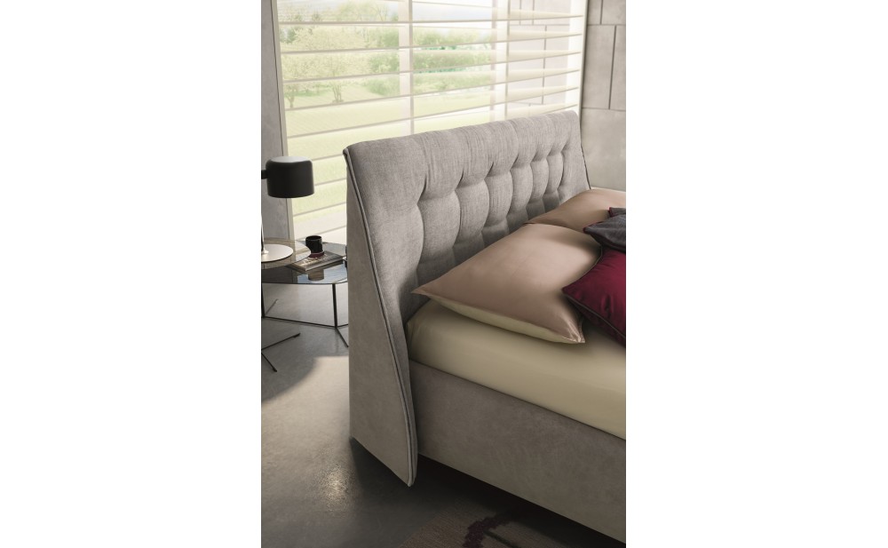 Guscio Storage Bed Grey J&M Furniture