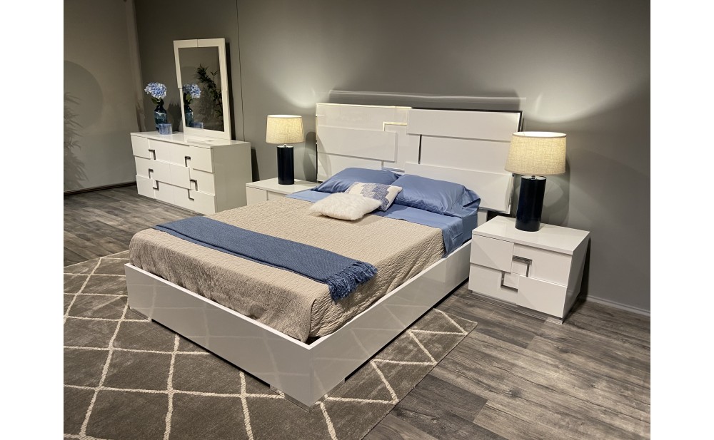 Infinity Bed Bianco Lucido J&M Furniture