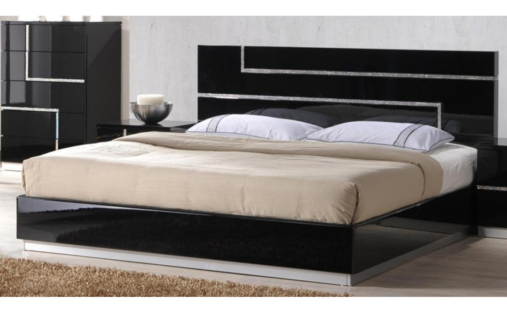 Lucca Chest Black Lacquer J&M Furniture