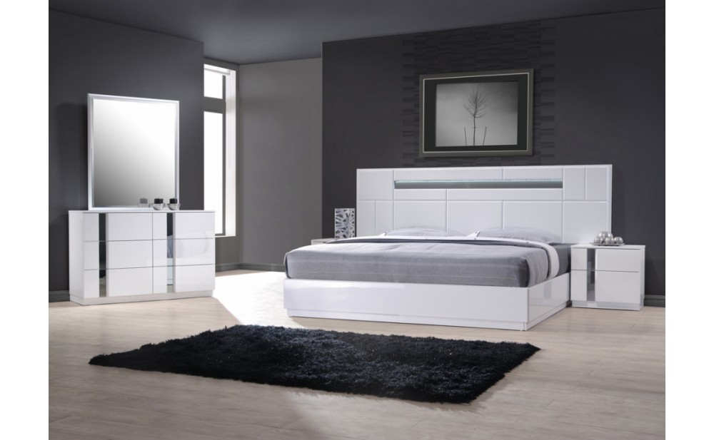Palermo Bedroom Set White Lacquer & Chrome J&M Furniture