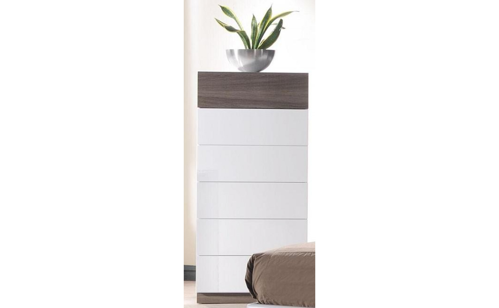 Sanremo B Bed Walnut Veneer J&M Furniture