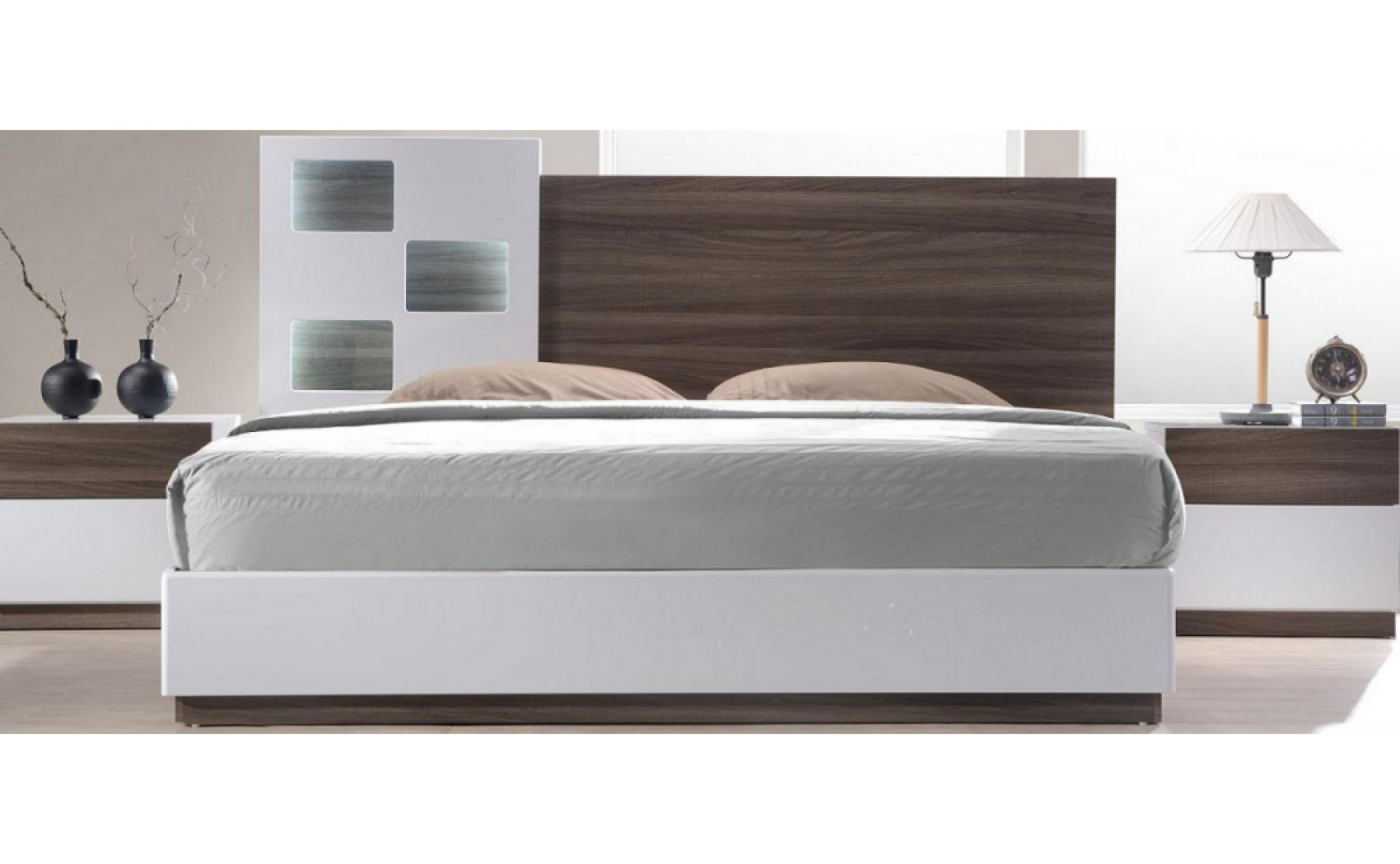 Sanremo Nightstand Walnut Veneer J&M Furniture