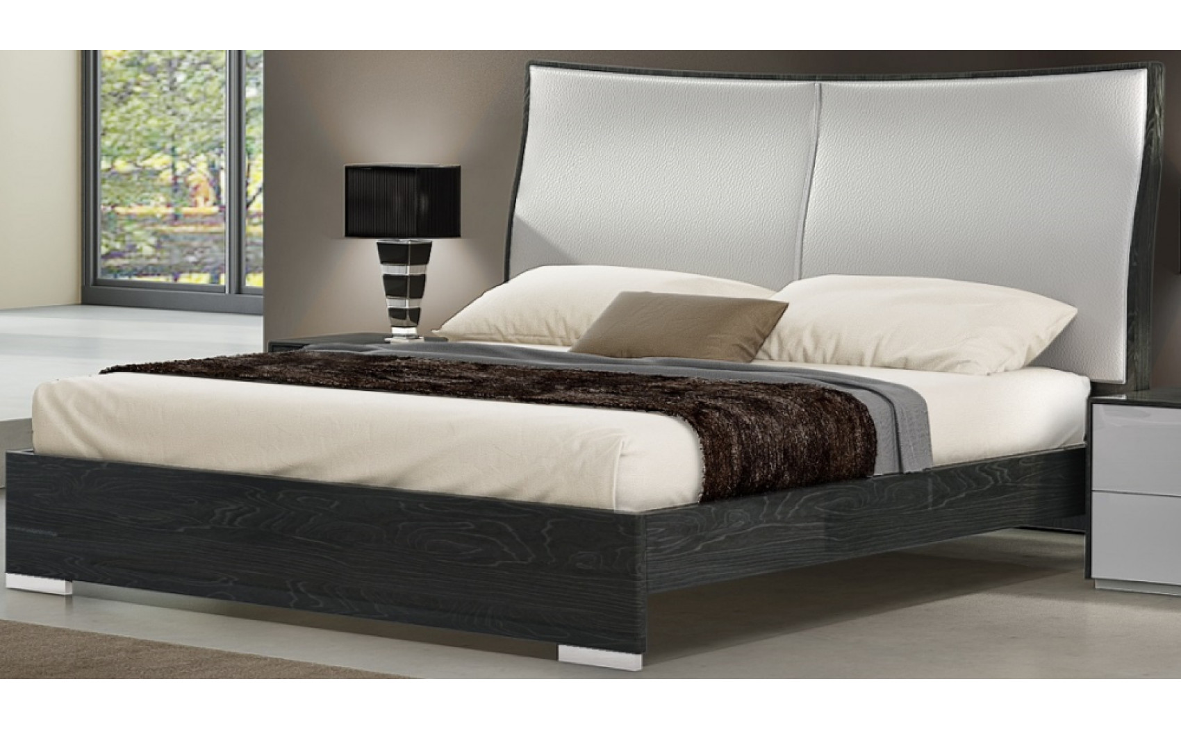 Vera Bedroom Set Grey J&M Furniture