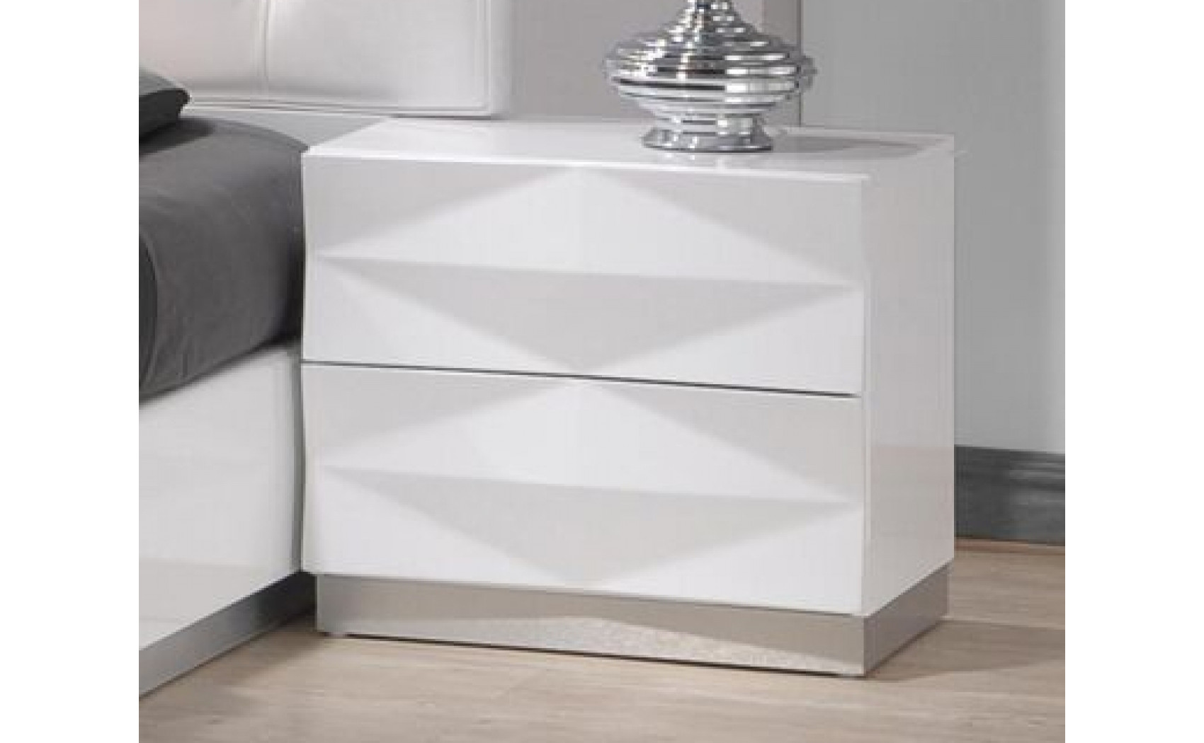 Verona Dresser & Mirror White Lacquer J&M Furniture