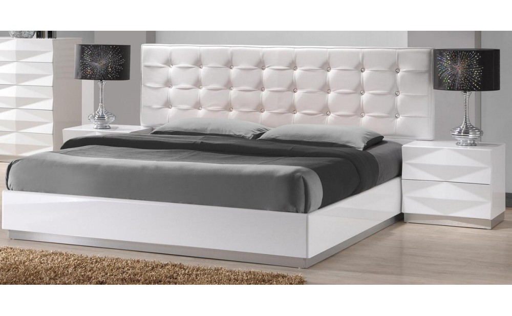 Verona Bed White Lacquer J&M Furniture