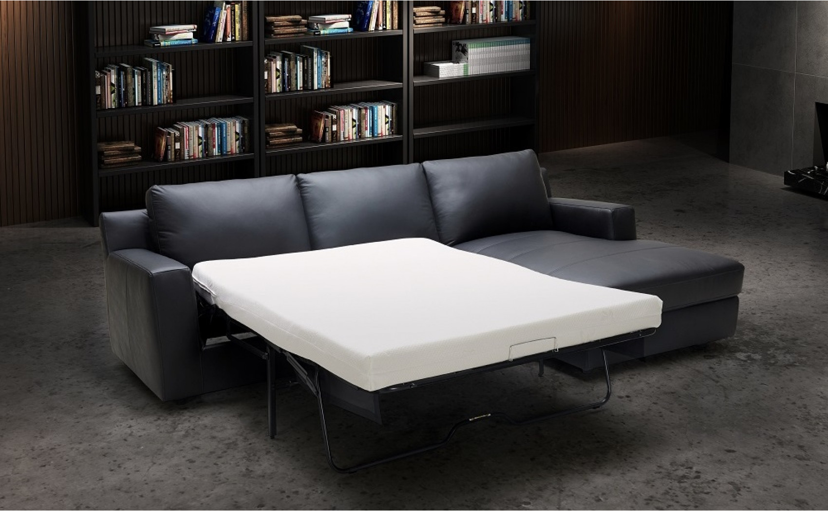 Elizabeth Premium Leather Sectional Black J&M Furniture