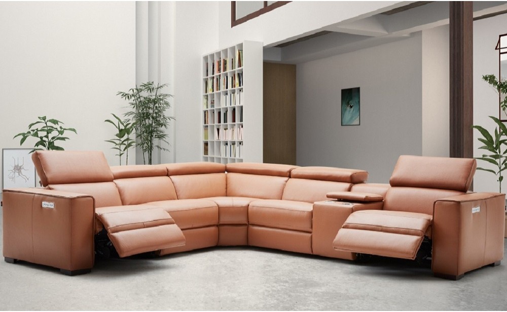 Picasso Motion Sectional Caramel J&M Furniture
