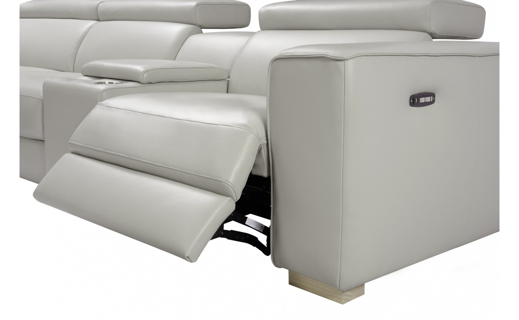 Salvador 6PC Grey Sectional J&M Furniture